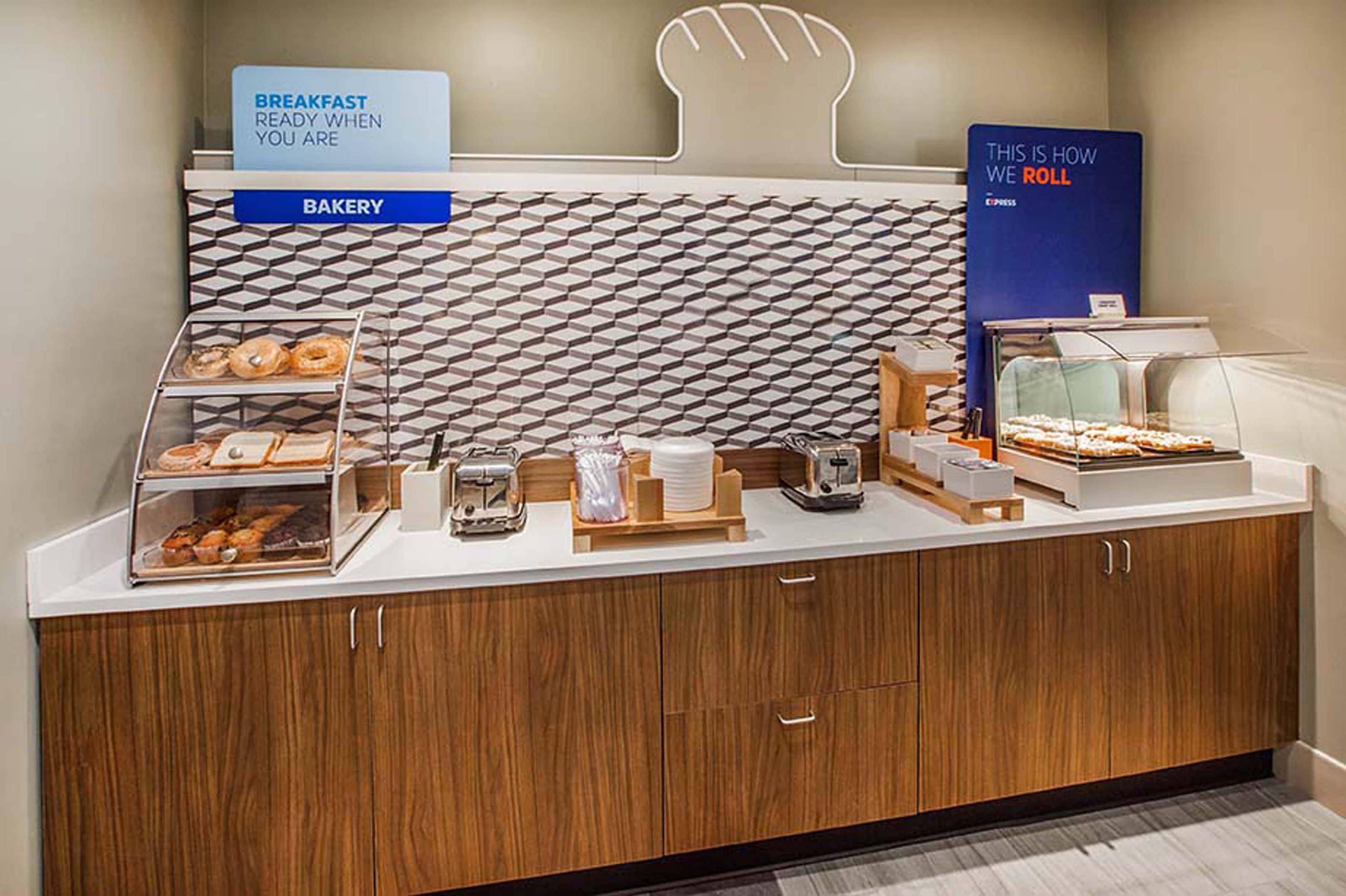Express At The Stadiums By Ihg 3* Baltimore