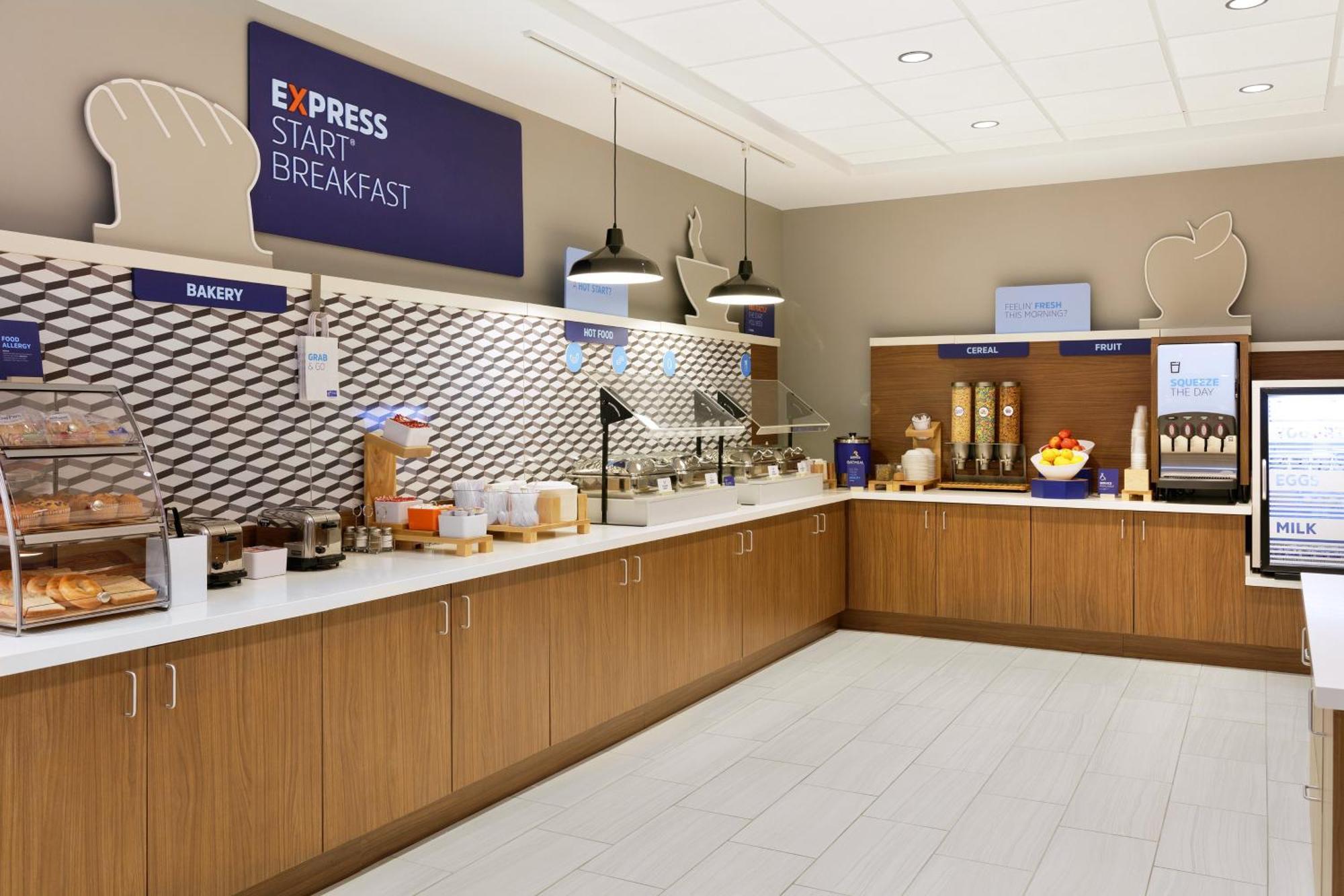 Express At The Stadiums By Ihg 3* Baltimore